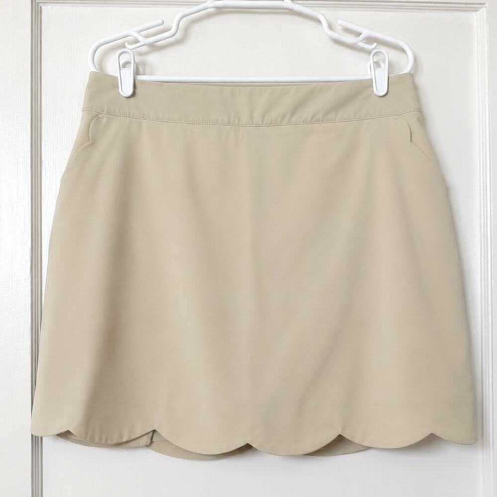 Vineyard Vines Women’s Size 12 Beige Off White Scalloped Hem Skirt Skort